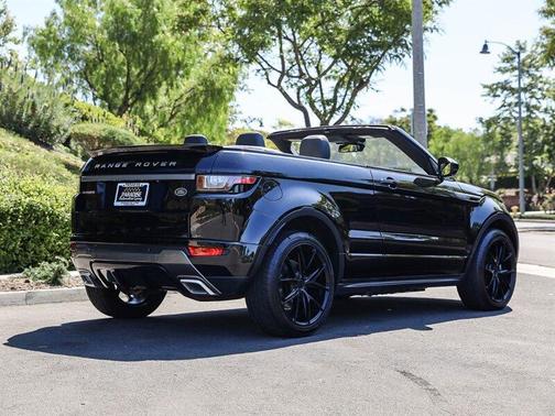 Narvik Black 2018 Land Rover Range Rover Evoque SE Dynamic