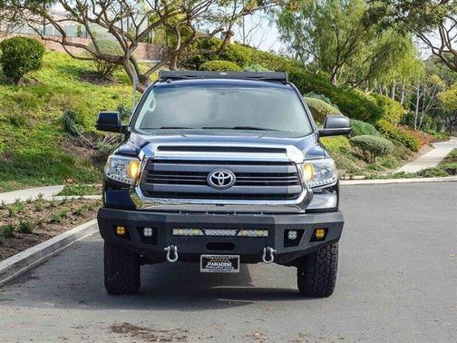 2015 Toyota Tundra SR5