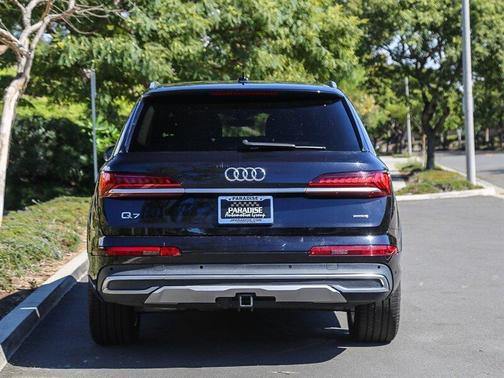 2021 Audi Q7 45 Premium