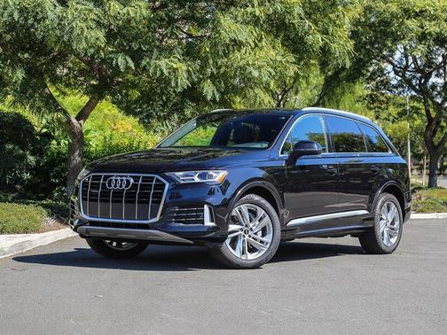 2021 Audi Q7 45 Premium