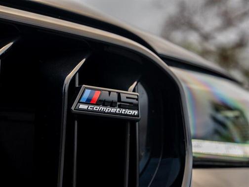 2022 BMW M5 Base
