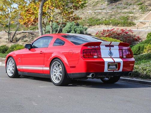 2007 Ford Shelby GT500 Base