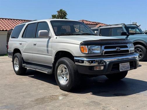 1999 Toyota 4Runner SR5