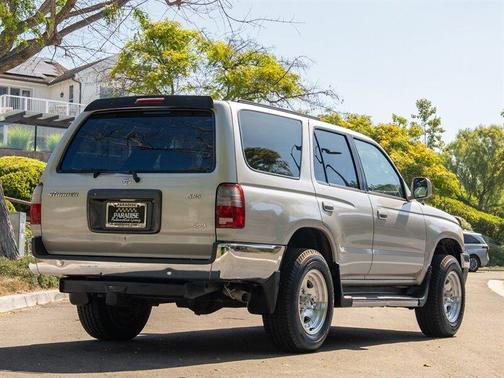 1999 Toyota 4Runner SR5