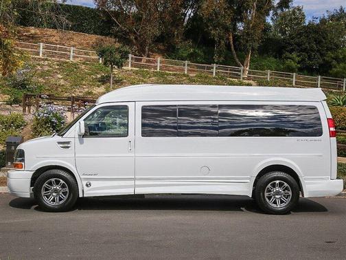 2023 Chevrolet Express 2500 Work Van