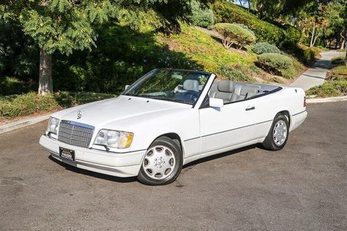 1995 Mercedes-Benz E-Class E 320