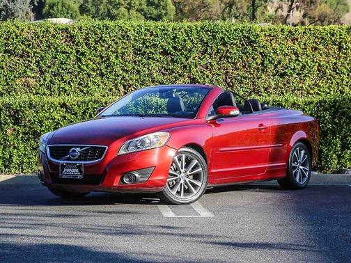 2012 Volvo C70 T5