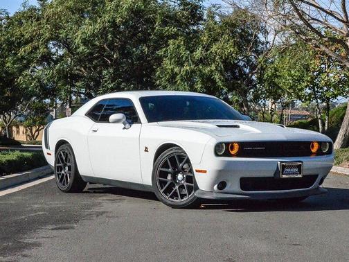2015 Dodge Challenger R/T Scat Pack