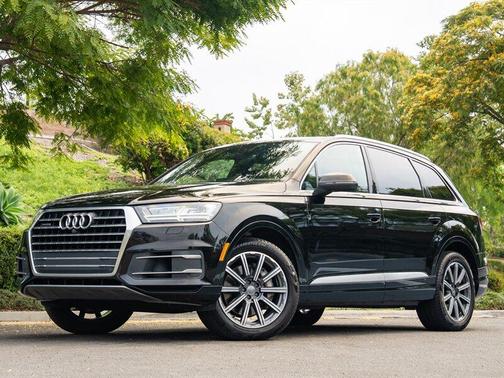2017 Audi Q7 3.0T Premium Plus