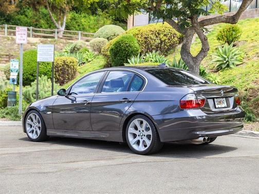 Sparkling Graphite Metallic 2006 BMW 330 i