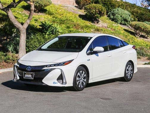 2020 Toyota Prius Prime LE