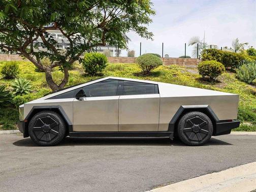 Stainless Steel 2024 Tesla Cybertruck Base