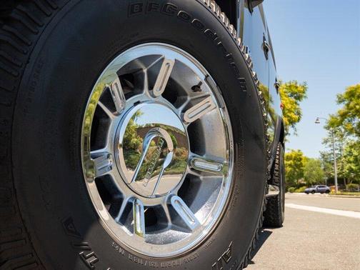 2006 Hummer H2 Base