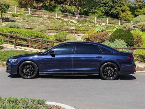 2024 Audi S8 4.0T quattro