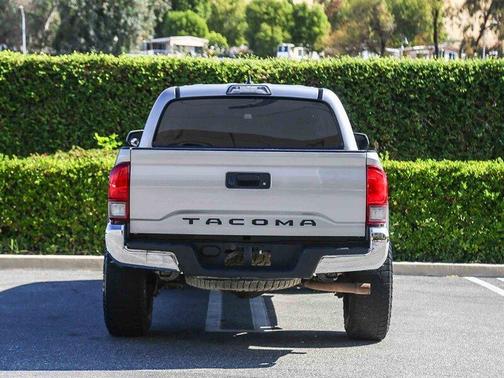 2018 Toyota Tacoma SR5