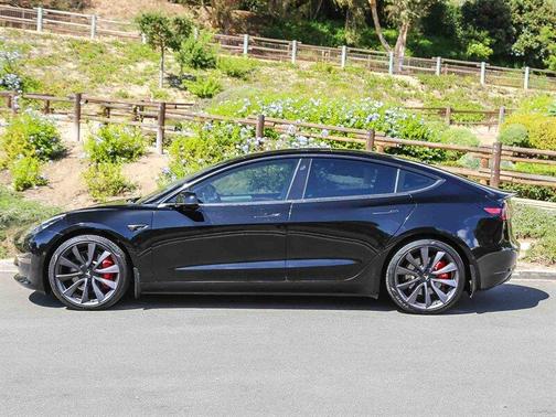 2020 Tesla Model 3 Performance