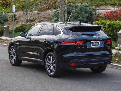 2018 Jaguar F-PACE 25t Prestige