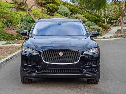 2018 Jaguar F-PACE 25t Prestige