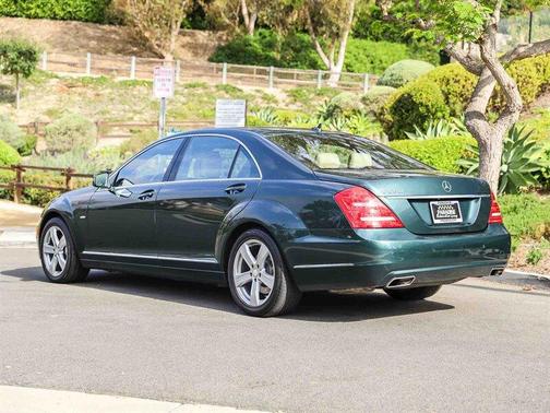 2012 Mercedes-Benz S-Class S 550