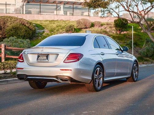 2018 Mercedes-Benz E-Class E 300