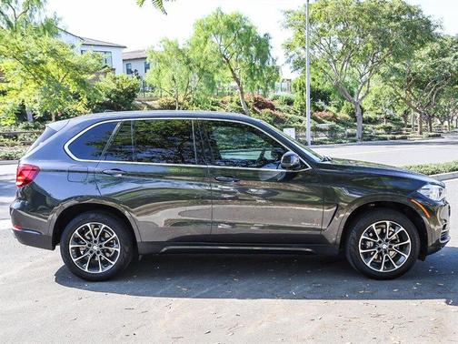 Gray 2017 BMW X5 sDrive35i