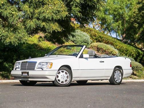 White 1995 Mercedes-Benz E-Class E 320