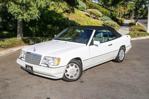 White 1995 Mercedes-Benz E-Class E 320