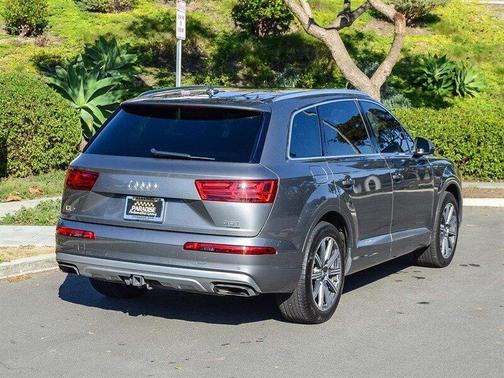 2017 Audi Q7 3.0T Premium Plus