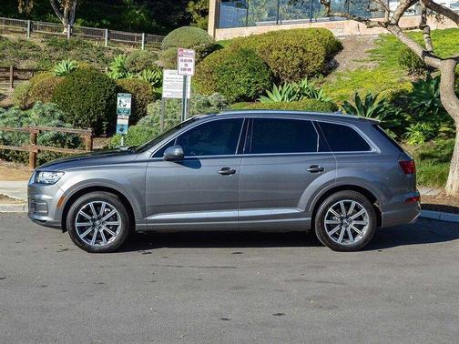 2017 Audi Q7 3.0T Premium Plus