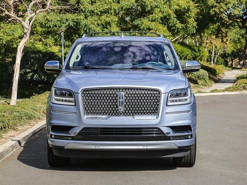 2019 Lincoln Navigator L Black Label