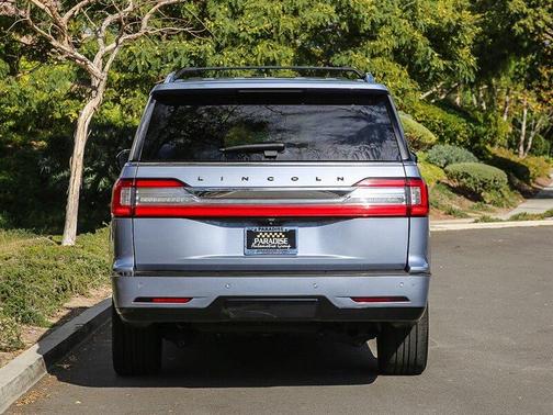 2019 Lincoln Navigator L Black Label