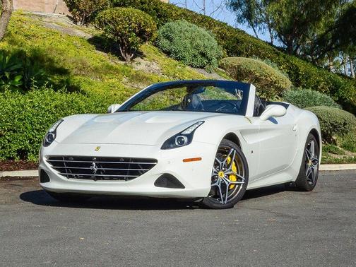 2016 Ferrari California T