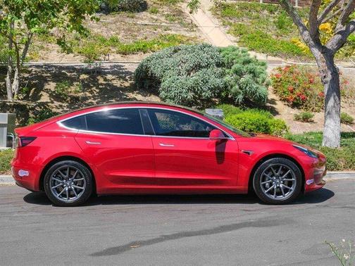 2018 Tesla Model 3 Mid Range