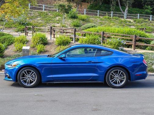 2017 Ford Mustang EcoBoost