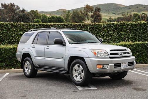 Titanium Metallic 2004 Toyota 4Runner SR5