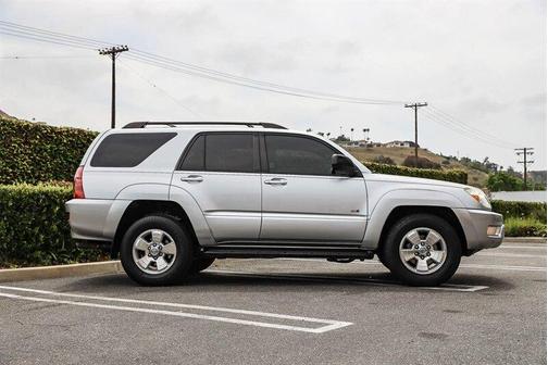 Titanium Metallic 2004 Toyota 4Runner SR5