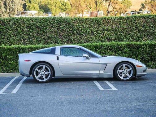 2005 Chevrolet Corvette Base