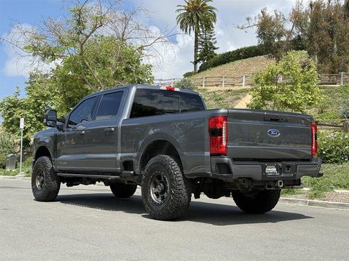 Carbonized Gray 2023 Ford F-350 Lariat Super Duty
