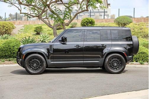 2022 Land Rover Defender 110 S