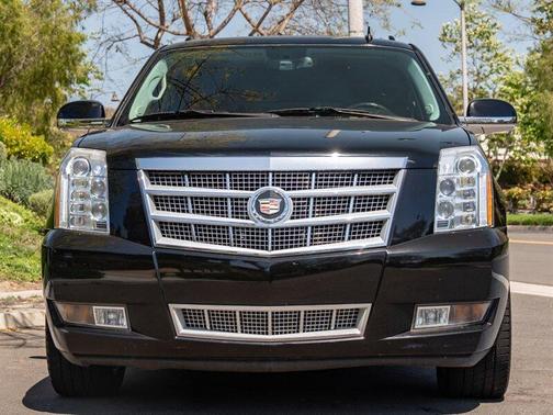 2014 Cadillac Escalade ESV Platinum Edition