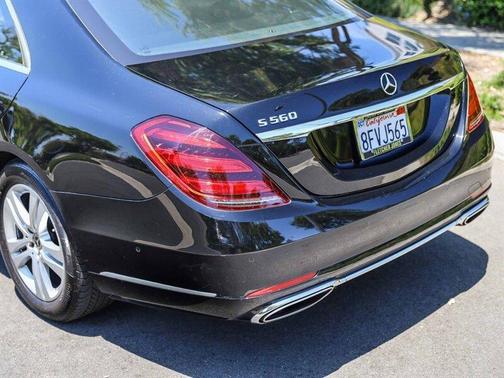 Black 2019 Mercedes-Benz S-Class S 560