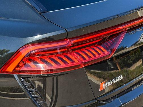 2022 Audi RS Q8 4.0T quattro