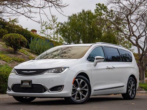 2018 Chrysler Pacifica Limited