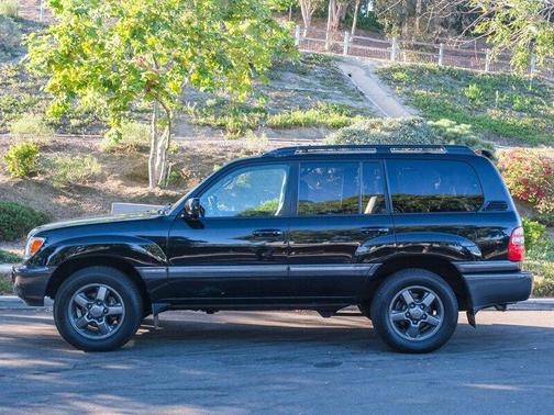 2005 Toyota Land Cruiser V8