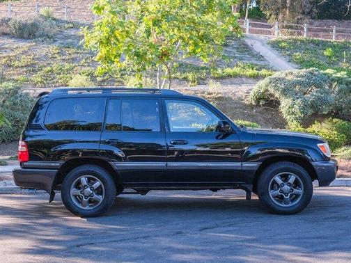 2005 Toyota Land Cruiser V8