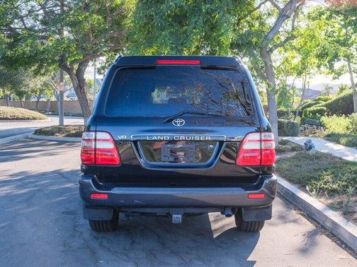 2005 Toyota Land Cruiser V8