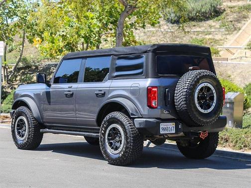 2021 Ford Bronco Base Advanced
