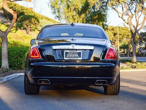 2011 Rolls-Royce Ghost Base