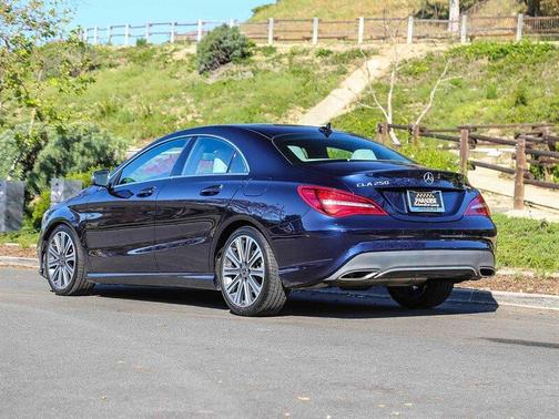 2018 Mercedes-Benz CLA 250 Base 4MATIC