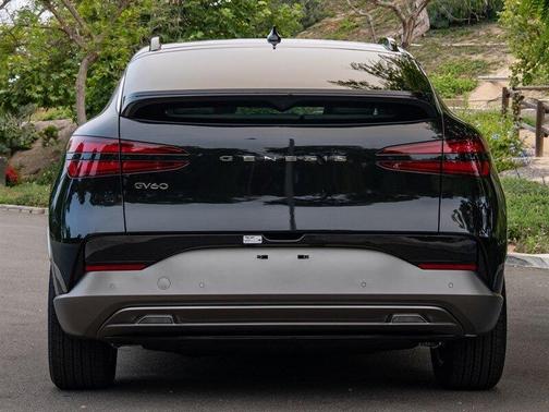 2025 Genesis GV60 Standard